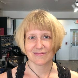 Meet your Posher, Jen